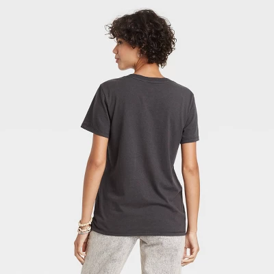 Women's Schitt's Creek Rose Apothecary Short Sleeve Graphic T-Shirt - Black Wash 3 Women's Schitt's Creek Rose Apothecary Short Sleeve Graphic T-Shirt - Black Wash