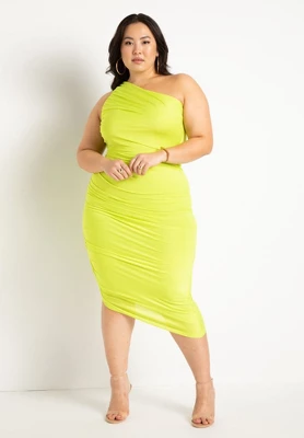 ELOQUII Women’s Plus Size Ruched One Shoulder Dress 6 ELOQUII Women’s Plus Size Ruched One Shoulder Dress - Image 4
