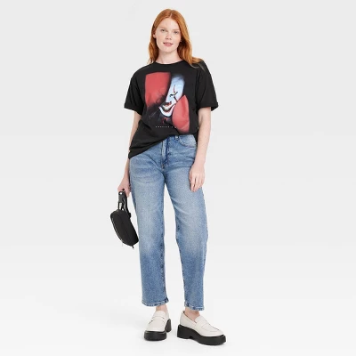 Warner Bros Women's Halloween IT Oversized Short Sleeve Graphic T-Shirt - Black 4 Warner Bros Women's Halloween IT Oversized Short Sleeve Graphic T-Shirt - Black - Image 2